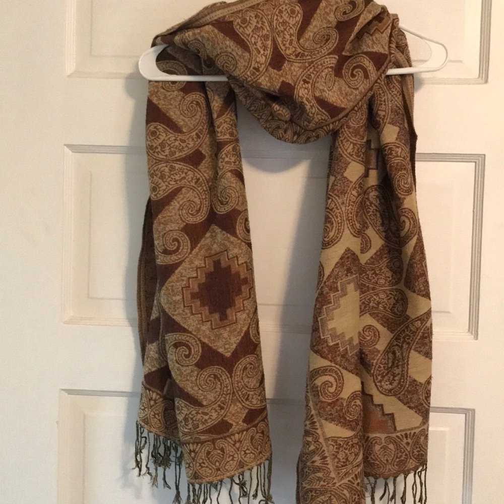 Brown and gold paisley detail shawl/scarf